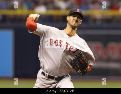 28. Juni 2016 - St. Petersburg, FL, USA - Bostoner Red Sox Startkrug Rick Porcello (22) wirft während des ersten Inning am Dienstag, 28. Juni 2016, im Tropicana Field in St. Petersburg, Florida (Credit Image: © will Vragovic/TNS via ZUMA Wire) Stockfoto