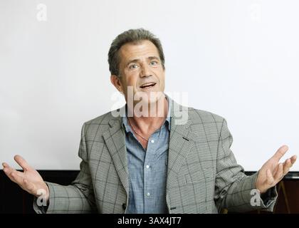 14. Januar 2010 – Hollywood, Kalifornien, USA – Schauspieler Mel Gibson des Films „Edge of Darkness“ in Los Angeles, KALIFORNIEN am 14. Januar 2010 (Foto: © Armando Gallo/ZUMA Studio) Stockfoto