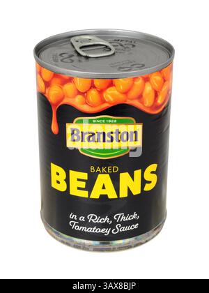Branston gebackene Bohnen in einer dicken Tomatensauce in einer 410-g-Dose mit Ringzug Stockfoto