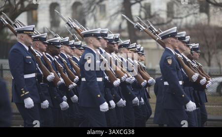 20. Januar 2017: Washington, District of Columbia, U.. S - Militäreinheiten marschieren bei der Eröffnungsparade vom US-Kapitol, Freitag, 20. Januar 2017, in Washington, D.C. (Kreditbild: © Prensa Internacional Via ZUMA Wire) Stockfoto