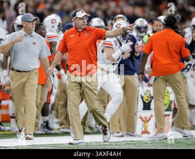 Januar 2017 New Orleans, LA USA: Auburn Head Coach Gus Malzahn während des NCAA Allstate Sugar Bowl Fußballspiels zwischen Auburn Tigers und den Oklahoma Sooners 19-35 verlor im Mercedes-Benz Superdome New Orleans, LA. Thurman James/CSM(Credit Image: &Copy; Thurman James/CSM via ZUMA Wire) Stockfoto