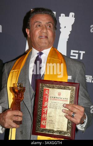 Dezember 2016 - Los Angeles, CA, USA - LOS ANGELES - 15. Dezember: Sylvester Stallone bei den 21. Jährlichen Huading Global Film Awards - Presseraum im Theater im ACE Hotel am 15. Dezember 2016 in Los Angeles, CA (Credit Image: © Kathy Hutchins/Newscom via ZUMA Press) Stockfoto