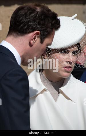 Windsor, Großbritannien. April 2025. Prinzessin Eugenie und ihr Ehemann Jack Brooksbank kommen zum Ostersonntagmorgen-Gottesdienst in der St. George's Chapel, Windsor Castle, Berkshire. Kredit: Maureen McLean/Alamy Stockfoto