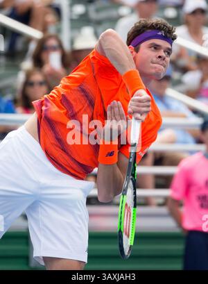 21. Februar 2017: Milos Raonic aus Kanada spielt im Delray Beach Stadium & Tennis Center in Delray Beach, Florida, USA gegen Tim Smyczek, USA, während eines ersten Rundenspiels des professionellen Tennisturniers Delray Beach Open 2017. Milos Raonic besiegte Tim Smyczek mit 6:1 6:4. Mario Houben/CSM(Kreditbild: &Copy; Mario Houben/CSM via ZUMA Wire) Stockfoto