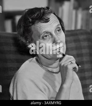 Astrid Lindgren. Porträt der schwedischen Kinderautorin Astrid Anna Emilia Lindgren (1907-2002), um 1960 Stockfoto
