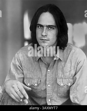 James Taylor. Porträt des amerikanischen Sängers/Songwriters James Vernon Taylor (* 1948), Werbefoto, ca. 1970 Stockfoto