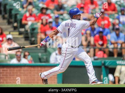 31. August 2016: Texas Rangers Shortstop Elvis Andrus #1 während eines MLB-Spiels zwischen den Seattle Mariners und den Texas Rangers im Globe Life Park in Arlington, TX Texas besiegte Seattle14-1, Albert Pena/CSM(Credit Image: &Copy; Albert Pena/Cal Sport Media via ZUMA Wire) Stockfoto