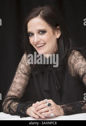 21. September 2016 – London, England, Vereinigtes Königreich – EVA GREEN wirbt für ihren neuen Film „Miss Peregrine's Home for Cepiuliar Children“ in einem privaten Interview und bei Porträtaufnahmen. (Bild: © Armando Gallo/ZUMA Studio) Stockfoto