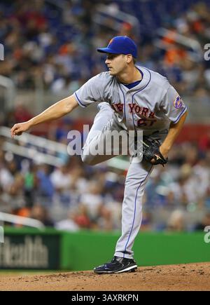 28. September 2016 – Miami, FL, USA – New York Mets Pitcher Seth Lugo wirft beim zweiten Inning gegen die Miami Marlins am Mittwoch, 28. September 2016, im Marlins Park in Miami. Die Mets gewannen mit 5:2. (Bild: © David Santiago/TNS via ZUMA Wire) Stockfoto