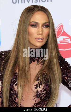 17. November 2016 - Las Vegas, Nevada, USA - JENNIFER LOPEZ bei der 17. Annual Latin Grammy Awards in der T-Mobile Arena. (Kreditbild: © hPa/Newscom via ZUMA Press) Stockfoto