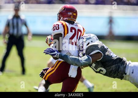 September 2016 – Fort Worth, Texas, USA Im Amon G. Carter Stadium in Fort Worth, Texas, spielt Kene Nwangwu (20) im Spiel zwischen den Iowa State Zyklonen und den TCU Horned Frogs. (Bild: © Dan Wozniak via ZUMA Wire) Stockfoto