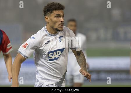 Deutschland: Fußball 1. Bundesliga, Spieltag 8 - 1. FC Heidenheim-TSG Hoffenheim, Voith-Arena, Heidenheim, Valentin GENDREY TSG Hoffenheim Stockfoto