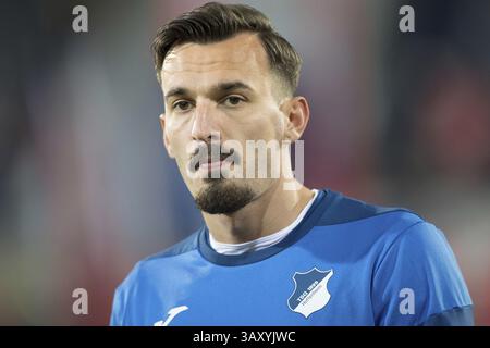 Deutschland: Fußball 1. Bundesliga, Spieltag 8 - 1. FC Heidenheim-TSG Hoffenheim, Voith-Arena, Heidenheim, Mergim BERISHA TSG Hoffenheim Stockfoto