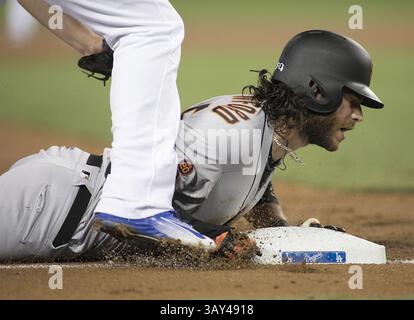September 2016 – Los Angeles, Kalifornien, USA S - Brandon Crawford #35 der San Francisco Giants ist am Dienstag, den 20. September 2016, im Dodger Stadium in Los Angeles, Kalifornien auf der dritten Basis. Dodgers verlieren gegen Giants mit 2:0. (Bild: © Prensa Internacional Via ZUMA Wire) Stockfoto