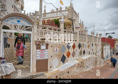 Das Haus der Muscheln in Rojales, Alicante, Spanien. Dekoriert von Manuel Fulleda Alcatraz Stockfoto