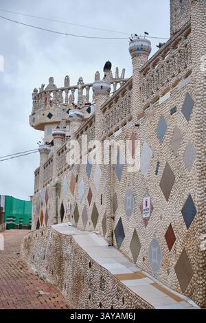 Das Haus der Muscheln in Rojales, Alicante, Spanien. Dekoriert von Manuel Fulleda Alcatraz Stockfoto