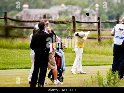 23. Mai 2010: Jiyai Shin aus Südkorea beim 13. Abschlag in der Halbfinalrunde am Morgen gegen Sun Young Yoo aus Seoul Südkorea bei der Sybase Match Play Championship 2010 im Hamilton Farm Golf Club in Gladstone, New Jersey. (Bild: © Duncan Williams/Cal Sport Media/ZUMApress.com) Stockfoto