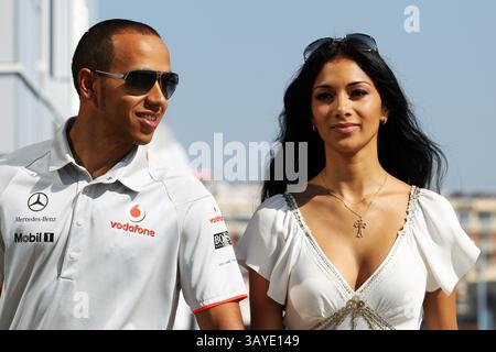 Juni 2010 - (L bis R): Lewis Hamilton (GBR) McLaren mit Nicole Scherzinger (USA) Pussycat Dolls Sängerin...Formel 1 World Championship, Rd 9, Grand Prix European, Race Day, Valencia Spanien, Sonntag, 27. Juni 2010. (Bild: © Sutton Motorsports/ZUMApress.com) Stockfoto