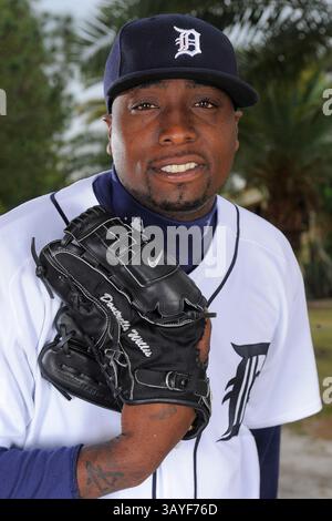 Februar 2010 – Lakeland, Florida, USA – Detroit Tigers startet Pitcher DONTRELLE WILLIS #21 während des Fototages. (Bild: © Scott A. Miller/ZUMApress.com) Stockfoto