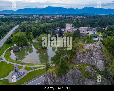 Panoramablick auf die Burg Liptovsky Hradok in der Slowakei. BILD Stockfoto