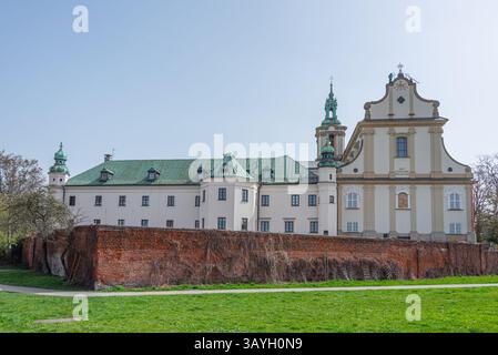 Antike Kirche St. Michael Erzengel in Krakau (Krakau), Polen. BILD Stockfoto