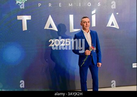 Madrid, Madrid, SPANIEN. April 2025. Die Nominees Party für die 3. Spanischen Talia Awards für die darstellenden Künste fand heute im „ALL IN ONE“-Veranstaltungsort der CaixaBank statt, in Anwesenheit von Nominierten, Institutionen, Sponsoren, Mitgliedern des Verwaltungsrats und Akademikern. Angel Ruiz (Credit Image: © Richard Zubelzu/ZUMA Press Wire) NUR REDAKTIONELLE VERWENDUNG! Nicht für kommerzielle ZWECKE! Stockfoto