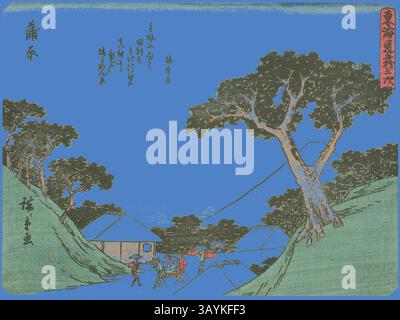 Eine ruhige Landschaft mit sanften Hügeln mit üppigem Grün, einem kleinen Dorf zwischen Bäumen und Figuren, die auf einem gewundenen Pfad spazieren, erwecken ein Gefühl der Ruhe und Harmonie mit der Natur. Die traditionelle Kalligraphie verleiht der Szene kulturelle Tiefe. Kanbara, aus der Serie 53 Stationen des Tokaido (Tokaido gojusan tsugi), auch bekannt als Tokaido mit Gedicht (Kyoka iri Tokaido), um 1837/42, Utagawa Hiroshige 歌川 広重, Japanisch, 1797-1858, Japan, Farbholzdruck, Chuban, 17,1 x 22,9 cm (6 11/16 x 9 Zoll) Klassische Kunst mit modernem Touch, neu interpretiert von Artotop Stockfoto