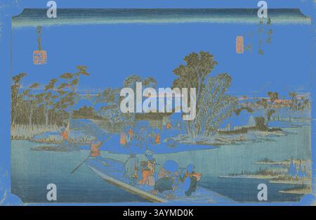 Eine ruhige Flussszene zeigt Figuren, die entlang einer Wasserstraße reisen, umgeben von üppigen Bäumen und weit entfernten Bergen. Die lebendigen Farben beleuchten die Harmonie zwischen Natur und Alltag und halten einen Moment des Friedens und der Gemeinschaft fest. Kawasaki: Die Rokugo-Fähre (Kawasaki, Rokugo watashibune), aus der Serie 53 Stationen des Tokaido (Tokaido gojusan tsugi no uchi), auch bekannt als Hoeido Tokaido, ca. 1833/34, Utagawa Hiroshige 歌川 広重, Japanisch, 1797-1858, Japan, Farbholzdruck, oban, 25 x 37,7 cm (9 13/16 x 14 13/16 Zoll) Klassische Kunst mit modernem Touch, neu interpretiert von Artotop Stockfoto