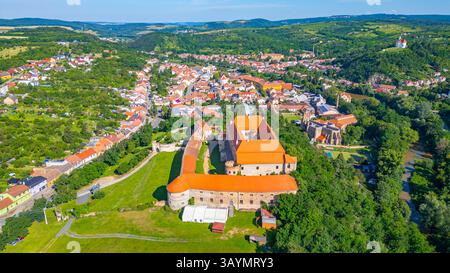 Schloss Dolni Kounice in Tschechien. BILD Stockfoto