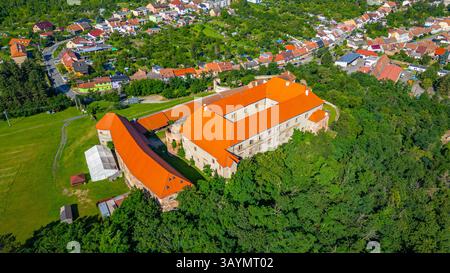 Schloss Dolni Kounice in Tschechien. BILD Stockfoto
