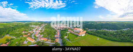 Schloss Dolni Kounice in Tschechien. BILD Stockfoto