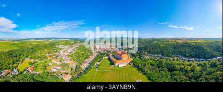 Schloss Dolni Kounice in Tschechien. BILD Stockfoto