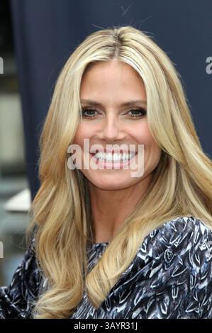 Heidi Klum startet am 1. Mai 2013 die Clear Scalp & Hair Beauty Therapy's Right End Hair Revolution im Grove in Los Angeles Stockfoto