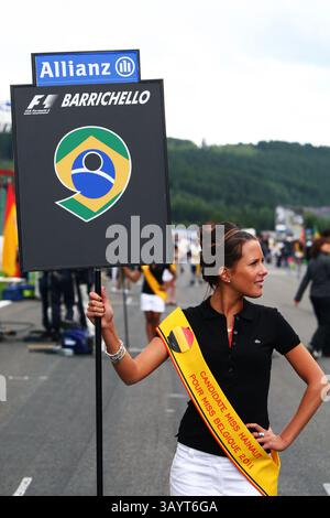 29. August 2010 - Spa-Francorchamps, Belgien - Grid Girl... Formel-1-Weltmeisterschaft, Rd 13, Grand Prix von Belgien, Rennen. (Vermerk: © Sutton Motorsports/ZUMApress.com) Stockfoto