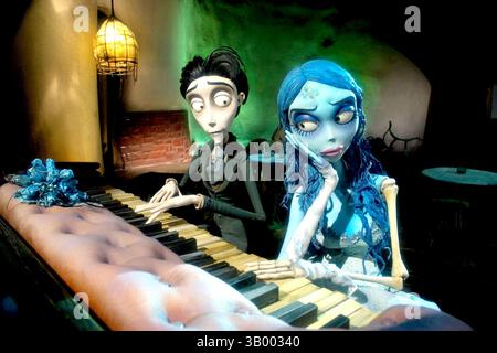 4. Oktober 2005: K45379ES. The Corpse Bride, gesungen von HELENA BONHAM CARTER, und Victor Van Dort, gesungen von JOHNNY DEPP. Ã’Corpse BrideÃ (Foto: © Globe photos/ZUMApress.com) Stockfoto