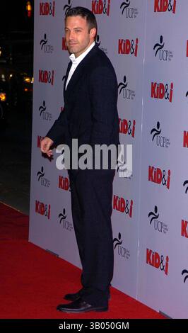 28. NOVEMBER 2005 - HOLLYWOOD, KALIFORNIEN, USA - K45945DL.LOS ANGELES PREMIERE VON THE KID AND I. THE MANN GRAUMANS CHEINESE THEATER, HOLLYWOOD CA. 11-28-05. - 2005.BILD: BEN AFFLECK(Bild: © Dave Longendyke/Globe Photos/ZUMAPRESS.com) Stockfoto