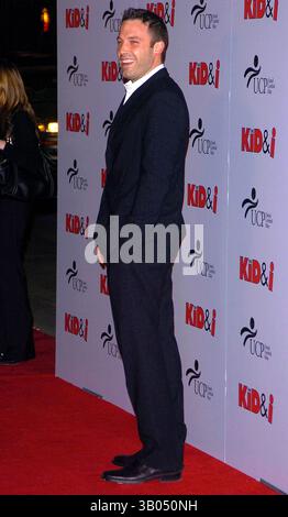 28. NOVEMBER 2005 - HOLLYWOOD, KALIFORNIEN, USA - K45945DL.LOS ANGELES PREMIERE VON THE KID AND I. THE MANN GRAUMANS CHEINESE THEATER, HOLLYWOOD CA. 11-28-05. - 2005.BILD: BEN AFFLECK(Bild: © Dave Longendyke/Globe Photos/ZUMAPRESS.com) Stockfoto