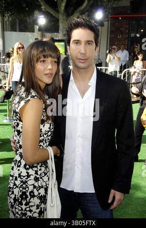 27. Oktober 2008 - Hollywood, Kalifornien, USA - die Premiere von „Madagascar Escape 2 Africa“ in Los Angeles. Im Mann Village Theatre, Westwood California, 26.10.08. - 2008.Bild: Zoe Buckman und David Schwimmer .K60199DL.(Bild: © Dave Longendyke/Globe photos/ZUMAPRESS.com) Stockfoto