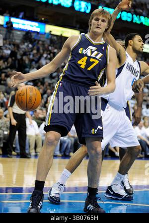 11. Dezember 2010: Utah Jazz Small Forward Andrei Kirilenko #47 in einem NBA-Spiel zwischen den Utah Jazz und den Dallas Mavericks im American Airlines Center in Dallas besiegte TX Dallas Utah 103-97(Credit Image: © Albert Pena/Cal Sport Media/ZUMAPRESS.com) Stockfoto