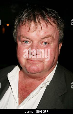 13. Januar 2000 - New York, New York, USA - JACK McGee BEI DER ERÖFFNUNGSNACHT VON BURLEIGH GRIME$ AUF NEUEN WELTBÜHNEN IN NEW YORK New YORK AM 13. Juni 2006. / 2006..K48301HMC(Bild: © Henry McGee/Globe Photos/ZUMAPRESS.com) Stockfoto