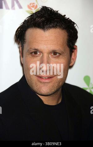 13. Januar 2006 - New York, New York, USA - ISAAC MIZRAHI BEI BARFOOT IN THE PARK CAST CALL AM SECOND STAGE THEATRE IN NEW YORK New YORK AM 12. Januar 2006. / 2006...K46377HMC(Bild: © Henry McGee/Globe Photos/ZUMAPRESS.com) Stockfoto