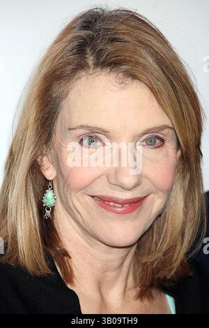 13. Januar 2006 - New York, New York, USA - JILL CLAYBURGH BEI BARFOOT IN THE PARK CAST CALL AM SECOND STAGE THEATRE IN NEW YORK AM 2006. / 2006...K46377HMC(Bild: © Henry McGee/Globe Photos/ZUMAPRESS.com) Stockfoto