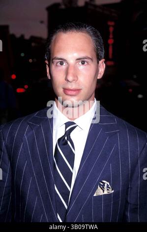 10. April 2006 - New York, New York, USA - K13145HMc.GQ toast Derek Jeter für sein Sept. Cover. Mooba, New York City. Jared Paul Stern. / 1998.(Bild: © Henry McGee/Globe Photos/ZUMAPRESS.com) Stockfoto