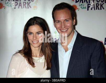 12. JANUAR 2006 – NEW YORK, NEW YORK, USA – AMANDA PEET UND PATRICK WILSON BEI BARFOOT IN THE PARK CAST CALL IM SECOND STAGE THEATRE IN NEW YORK AM 2006. / 2006...K46377HMC(Bild: © Henry McGee/Globe Photos/ZUMAPRESS.com) Stockfoto
