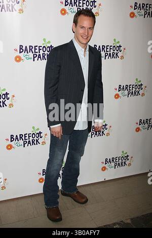 13. Januar 2006 - New York, New York, USA - PATRICK WILSON BEI BARFOOT IN THE PARK CAST CALL AM SECOND STAGE THEATRE IN NEW YORK New YORK AM 12. Januar 2006. / 2006...K46377HMC(Bild: © Henry McGee/Globe Photos/ZUMAPRESS.com) Stockfoto