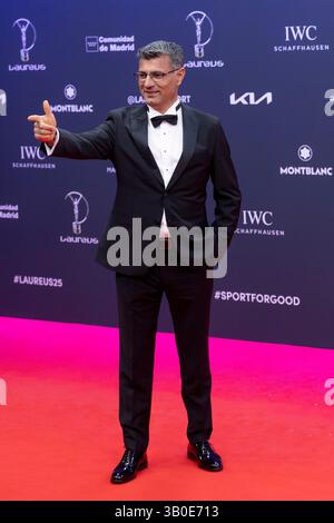 Madrid, Spanien. April 2025. Yusuf Dikec nimmt am Fotobesuch „Laureus World Sports 2025“ im Galería de Cristal Teil. (Foto: Nacho Lopez/SOPA Images/SIPA USA) Credit: SIPA USA/Alamy Live News Stockfoto
