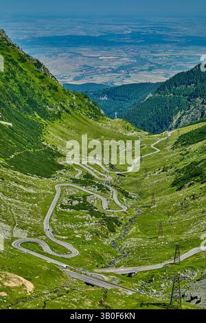 Der Transfagarasan Highway ist eine Bergstraße, die den südlichen Teil der Karpaten durchquert, Rumänien, den Balkan, Europa Stockfoto