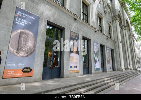 Georgisches Nationalmuseum mit Ausstellungen von historischen und Kunstsammlungen in Tiflis, der Hauptstadt Georgiens am 23. April 2025 Stockfoto