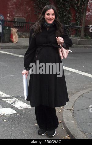 November 2004 - New York, New York, USA - K40427JBB.LIV TYLER OUT AND ABOUT THE WEST VILLAGE, NEW YORK, 17.11.2004. / 2004.LIV TYLER(Bild: © John Barrett/Globe Photos/ZUMAPRESS.com) Stockfoto