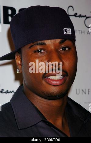 19. Oktober 2007 - New York, New York, USA - SEAN JOHN LAUNCHPARTY FÜR FRAUEN, VERANSTALTET VON CASSIE UND LAUREN LONDON. SEAN JOHN FLAGSHIP STORE, NEW YORK, NEW YORK, 19.10.2007. - QUENTIN RICHARDSON (NY KNICKS). K55207JKRON(Bild: © John Krondes/Globe Photos/ZUMAPRESS.com) Stockfoto